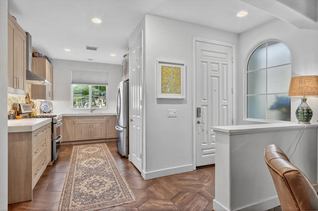 31560 Calle Agate, Cathedral City CA: https://media.crmls.org/mediaz/d602c2e7-0adf-4272-abb3-297b08708c1a.jpg