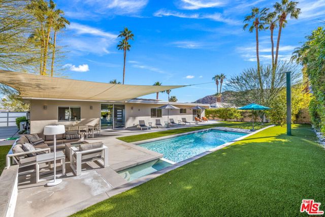 71581 Halgar Road, Rancho Mirage CA: https://media.crmls.org/mediaz/d60420f8-641d-4442-8a12-c258a3da42c3.jpg