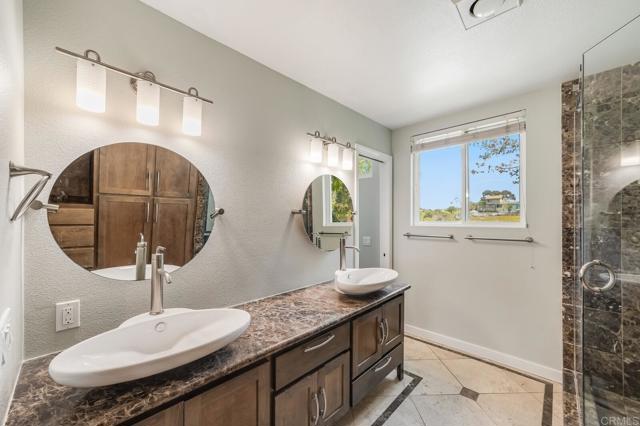 Detail Gallery Image 17 of 25 For 5133 Biltmore, San Diego,  CA 92117 - 3 Beds | 2/1 Baths