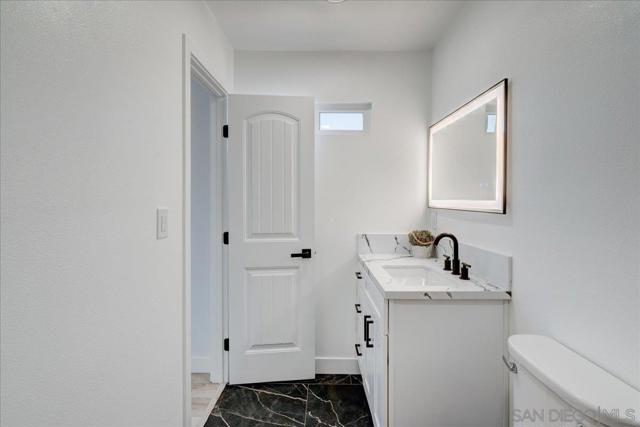14543 Kittery St, Poway CA: https://media.crmls.org/mediaz/d604fd68-aa88-4811-91e4-730e7604eb70.jpg