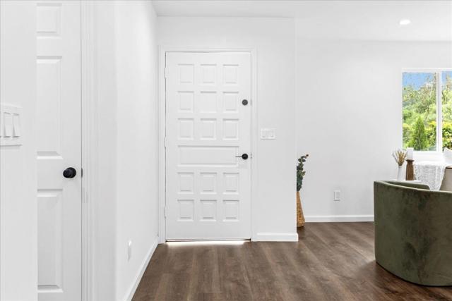 7183 Tustin Road, Salinas CA: https://media.crmls.org/mediaz/d6057836-e114-4769-b08a-8fbb2999eba0.jpg