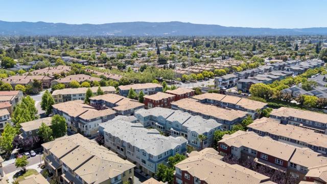 129 Ivory Palm Terrace, Sunnyvale CA: https://media.crmls.org/mediaz/d606debb-6c7a-49af-b4a4-b3178cabc1db.jpg