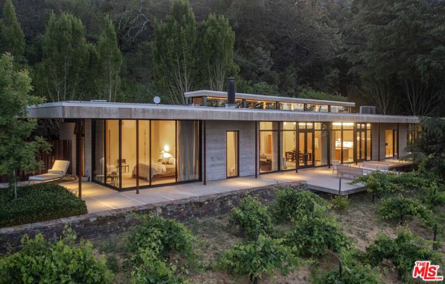 7596 Sonoma Mountain Road,  CA: https://media.crmls.org/mediaz/d60816a3-69d0-47dd-860d-3ce0fcd98ac6.jpg