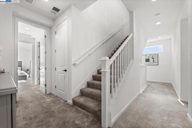 6017 Basaltina Pl, Dublin CA: https://media.crmls.org/mediaz/d608a616-09cb-4013-93be-46949d8cdce7.jpg