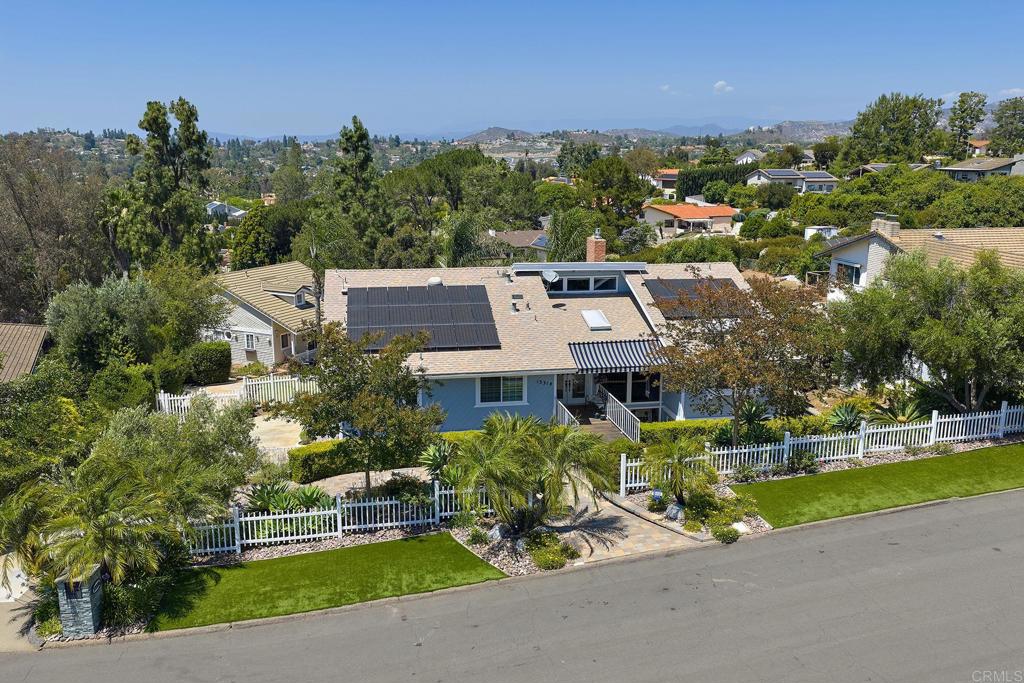 13318 Bronco Way - photo 2