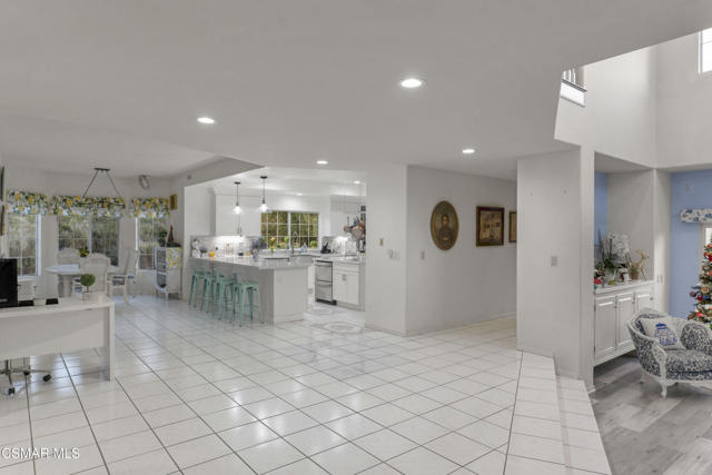 6417 Turfway Road, Moorpark CA: https://media.crmls.org/mediaz/d608de1e-1bc0-4cf7-9caa-7b4efe0834ab.jpg