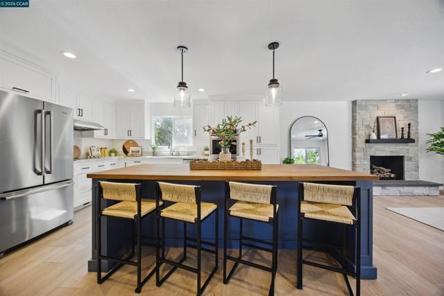 Image 13 of 47 For 1430 Carpenter Rd