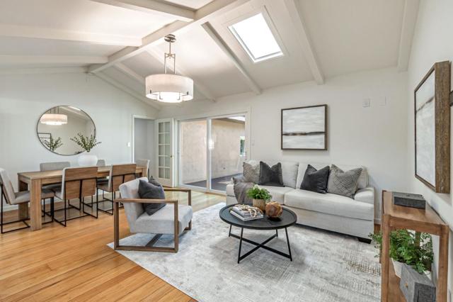 1992 Montemar Way, San Jose CA: https://media.crmls.org/mediaz/d6095211-f7cc-4ae8-9b23-a47363418801.jpg