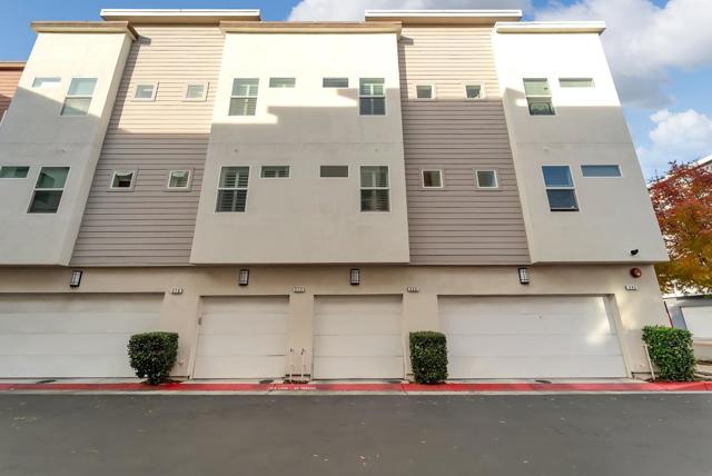 308 Flinder Place, San Jose CA: https://media.crmls.org/mediaz/d609766c-6223-45e5-9188-b81e771f2c5b.jpg