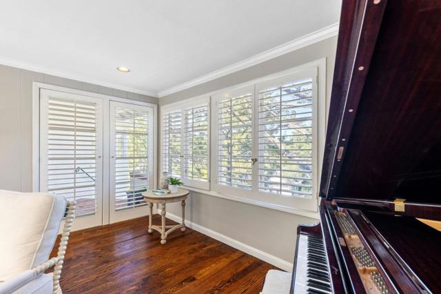 401 Hillsborough Boulevard, Hillsborough CA: https://media.crmls.org/mediaz/d60993ba-9696-412d-9078-ec9a4c108a40.jpg