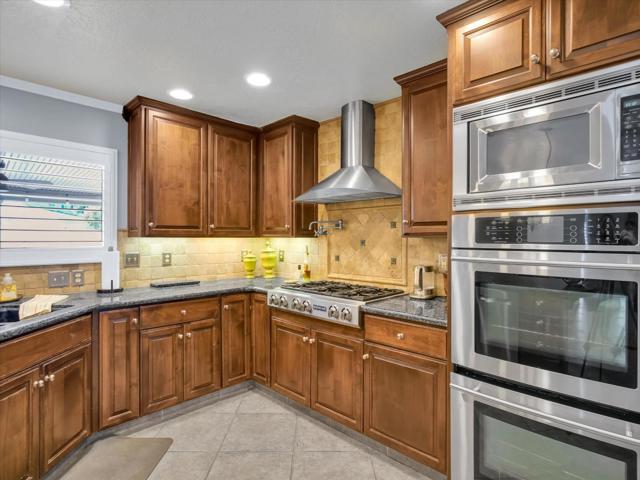2259 S Ham Lane, Lodi CA: https://media.crmls.org/mediaz/d609d6cc-60a9-4b32-913c-2e0c09d40c44.jpg
