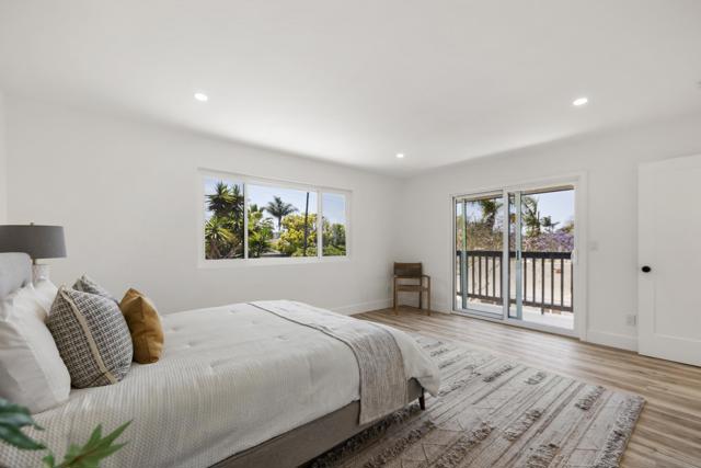 2537 Davis Ave, Carlsbad CA: https://media.crmls.org/mediaz/d609fa0c-9fa4-4b58-b596-02166abef8a0.jpg