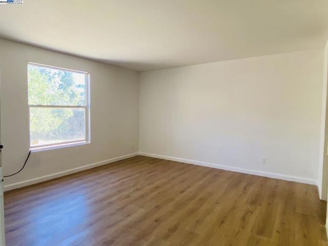 7705 Orford Rd, Stockton CA: https://media.crmls.org/mediaz/d60a2b25-9e6a-4279-b685-799073dc7639.jpg