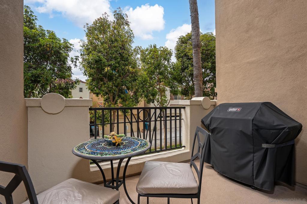 2740 Evans - photo 9