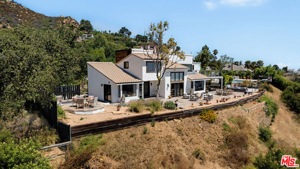 MLS #26860837 image #15