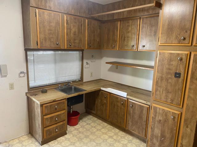 827 Villa Teresa Way, San Jose CA: https://media.crmls.org/mediaz/d60d7897-8347-4446-b6a9-382c5ecafeeb.jpg