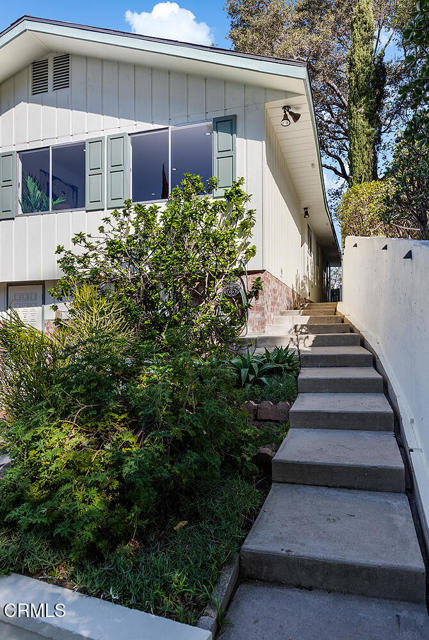 Detail Gallery Image 6 of 41 For 4818 Brayton Pl, Los Angeles,  CA 90041 - 4 Beds | 3 Baths