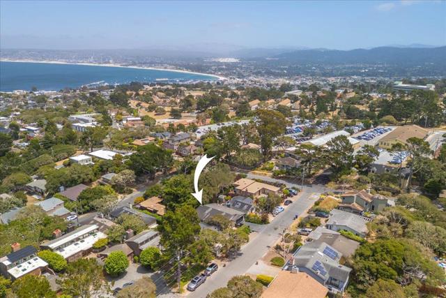 630 Terry Street, Monterey CA: https://media.crmls.org/mediaz/d60ea18c-aa20-4554-84be-1572e57175fd.jpg