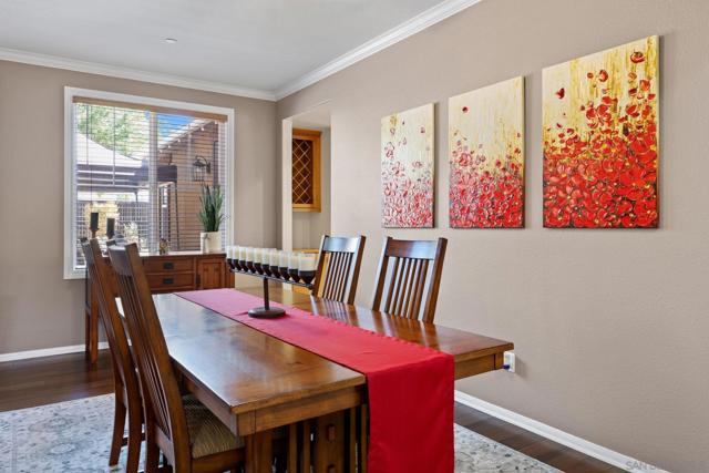 2954 Rangpur Court, Escondido CA: https://media.crmls.org/mediaz/d60f3b20-31ce-441e-a42e-5a04175e162a.jpg