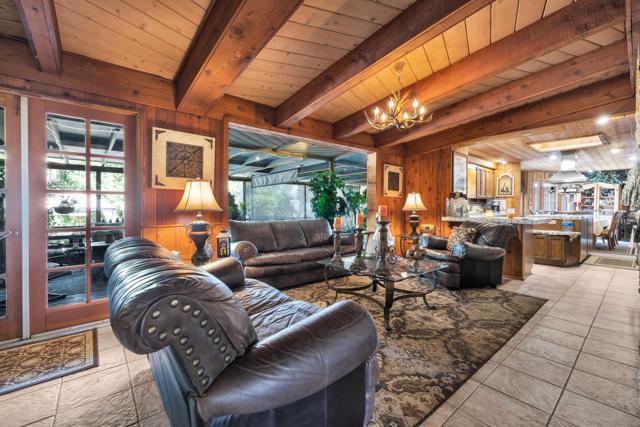 Image 13 of 44 For 11608 Vernette Dr