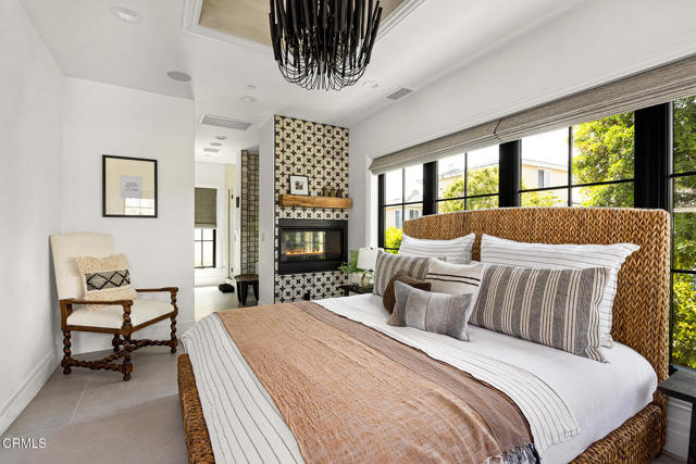 Detail Gallery Image 27 of 41 For 1173 Norwich Ln, Ventura,  CA 93001 - 4 Beds | 4/1 Baths