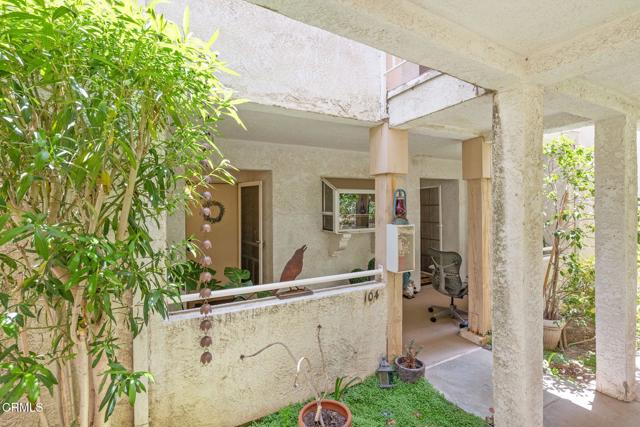 2623 Antonio Drive, Camarillo CA: https://media.crmls.org/mediaz/d610571e-f250-48b2-ae2c-723ca17ed17e.jpg