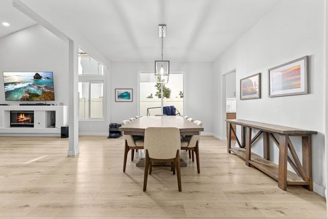 Detail Gallery Image 9 of 53 For 4912 Colusa Dr, Oceanside,  CA 92056 - 4 Beds | 3 Baths