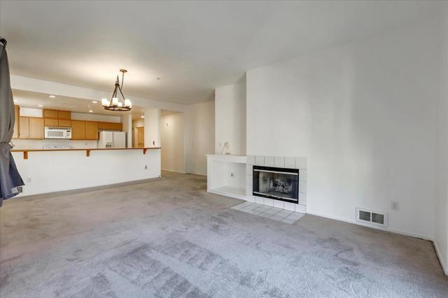 952 S 11th Street, San Jose CA: https://media.crmls.org/mediaz/d6109e76-71b0-4fd6-a752-7223c248d3a4.jpg