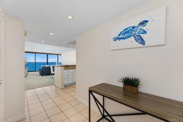 Detail Gallery Image 8 of 55 For 4767 Ocean Bld #1008,  San Diego,  CA 92109 - 2 Beds | 2 Baths