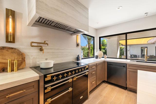40400 Sweetwater Drive, Palm Desert, CA 92211