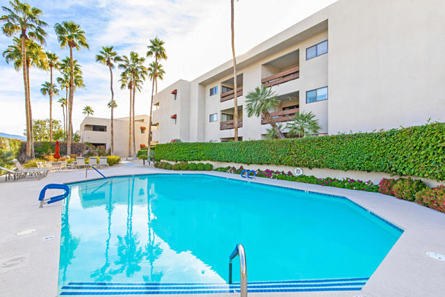 255 S Avenida Caballeros #302, Palm Springs, CA 92262