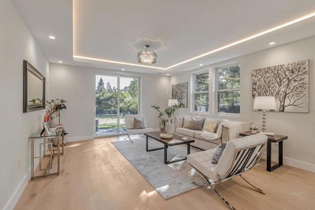 1066 Larch Avenue, Moraga CA: https://media.crmls.org/mediaz/d612e434-42bd-4355-bda1-0b9902d0100d.jpg