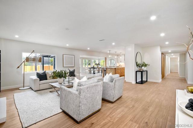 6630 Park Ridge Blvd, San Diego CA: https://media.crmls.org/mediaz/d6131faa-0e9d-4c21-be04-a54bedc17891.jpg
