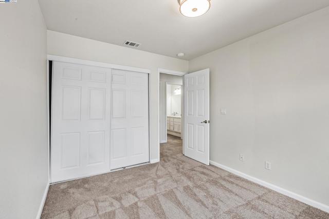 1205 Amber Court, San Leandro CA: https://media.crmls.org/mediaz/d61353be-9615-4864-9230-ac5c46d0442f.jpg