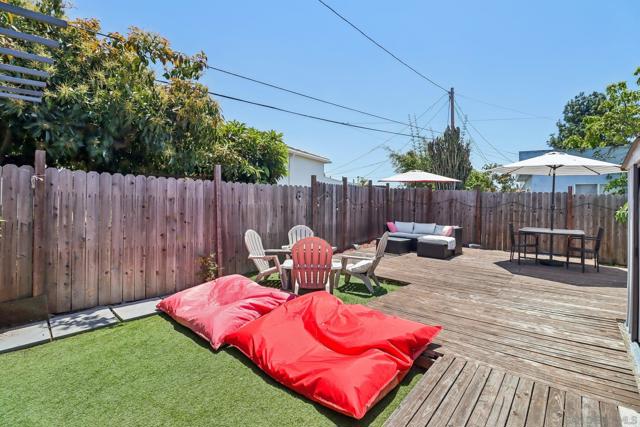 529 Olivewood Ter, San Diego CA: https://media.crmls.org/mediaz/d614278d-e3d5-4ef3-a3e7-d7f2e5b2408c.jpg