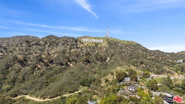 3162 Durand Drive, Los Angeles CA: https://media.crmls.org/mediaz/d61478f2-456f-413e-ae98-40e20776b2e1.jpg