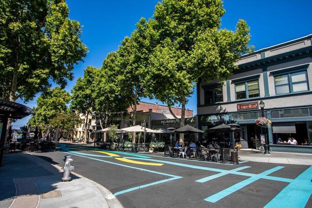 181 Centre Street, Mountain View CA: https://media.crmls.org/mediaz/d616762c-d1bf-42b7-a817-4a77a2814966.jpg