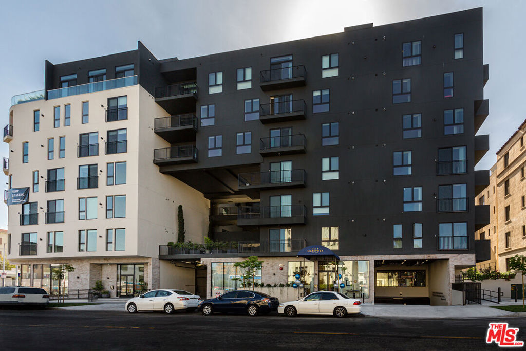 269 S Mariposa Avenue #301 A