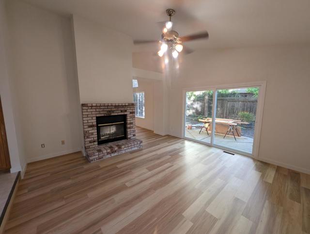 108 Tuxedo Court, Petaluma CA: https://media.crmls.org/mediaz/d617a239-8b1a-46bd-980b-123f186aec85.jpg