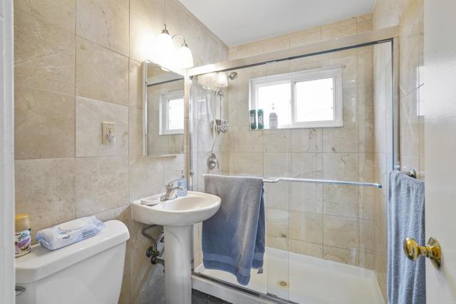 Detail Gallery Image 31 of 50 For 3492 Bayside Ln, San Diego,  CA 92109 - – Beds | – Baths