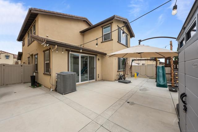 Image 28 of 32 For 38512 Rosegate Pl