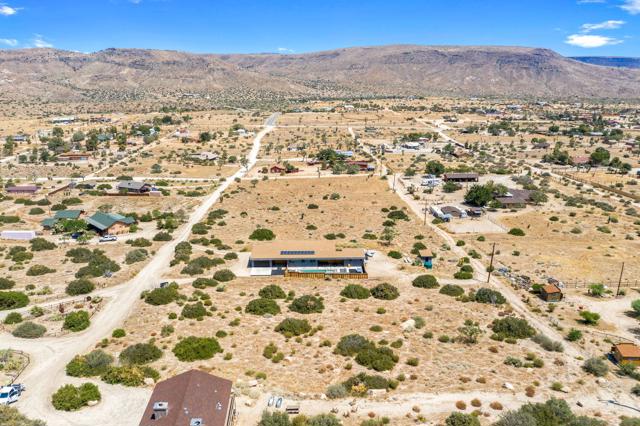 0 Minna Gombell Lane, Pioneertown CA: https://media.crmls.org/mediaz/d6191e55-daf8-4846-ad2b-6381bac4b59a.jpg