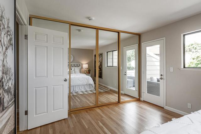 700 Chiquita Avenue, Mountain View CA: https://media.crmls.org/mediaz/d61a93dc-721f-4b4a-ae88-ecd8dfa5bd4c.jpg