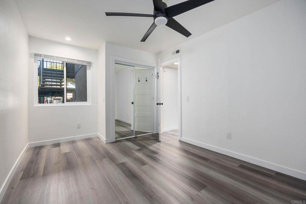 1817 Grand Avenue - photo 15