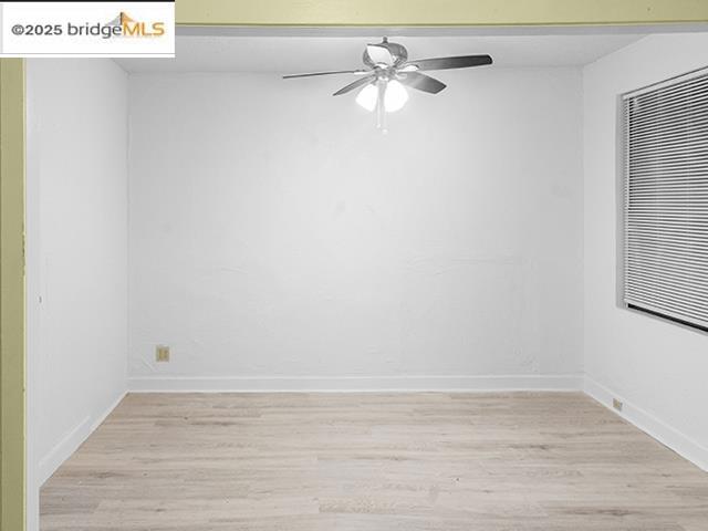 1132 86Th Ave, Oakland CA: https://media.crmls.org/mediaz/d61b5dfb-da8c-43b8-9fc3-367127822195.jpg