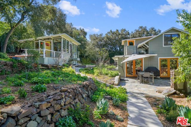 646 Castle Top Trail, Topanga, CA 90290