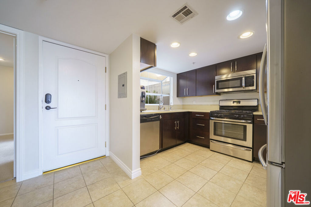 MLS #25628707 image #3