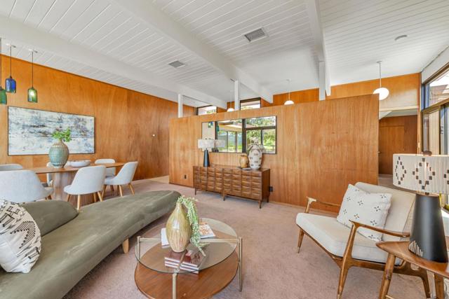 2104 Lexington Avenue, San Mateo CA: https://media.crmls.org/mediaz/d62033b3-8b05-4e19-96a8-894c03b441dc.jpg