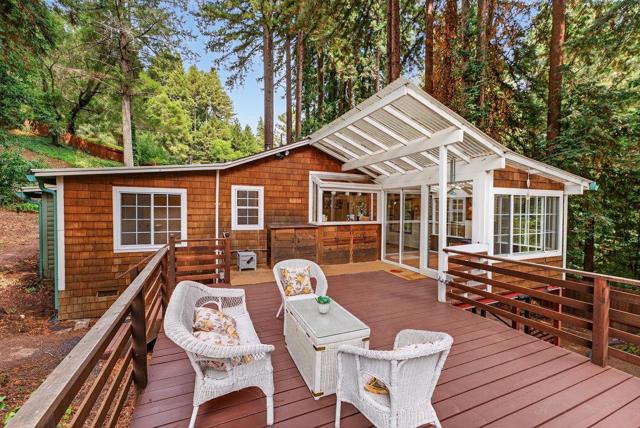 14755 Two Bar Road, Boulder Creek CA: https://media.crmls.org/mediaz/d6215684-f102-4e37-892e-8b3bf6dc7021.jpg