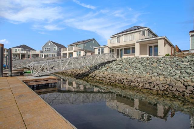 3209 Delta Coves Drive, Bethel Island CA: https://media.crmls.org/mediaz/d62192c1-10a6-4f84-af45-25886bddd5e8.jpg